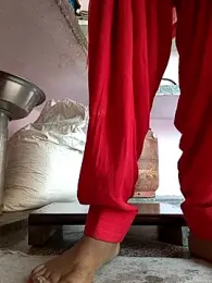 Love-pari077 webcam model stream image