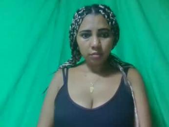 leatiana webcam model stream image