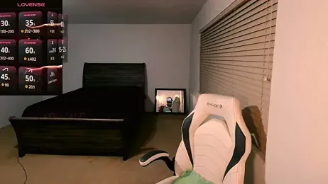 britteebee webcam model stream image