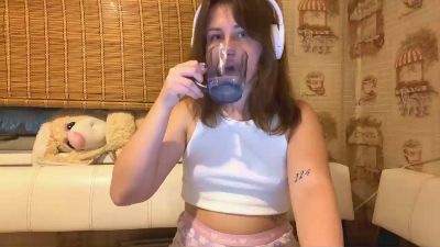 CorinnaTix webcam model stream image