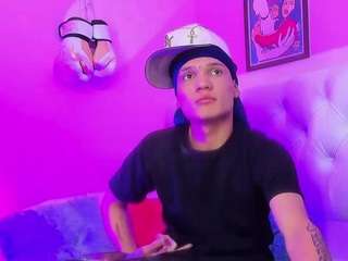 stronger-boy webcam camsoda model stream image