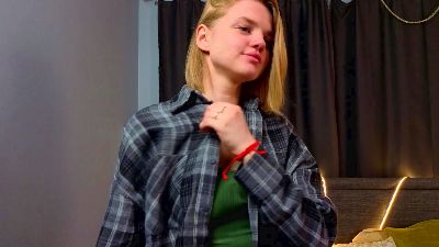 LindyLocker webcam model stream image