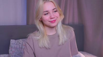 blue_bow webcam model stream image