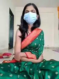 Shivani2002 webcam model stream image