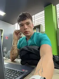 Logan_smith1 webcam stripchat model stream image