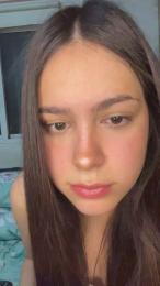 Kikitaa19 webcam model stream image