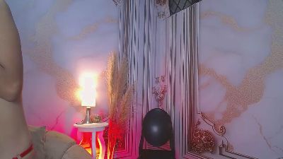 sweetmilkylally webcam model stream image