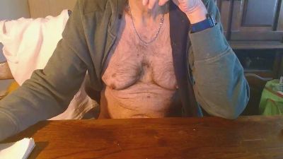 roland024 webcam model stream image