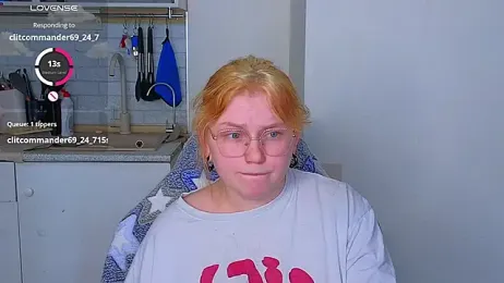 soft_focus webcam model stream image