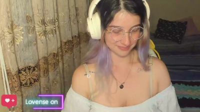 cata__s webcam model stream image