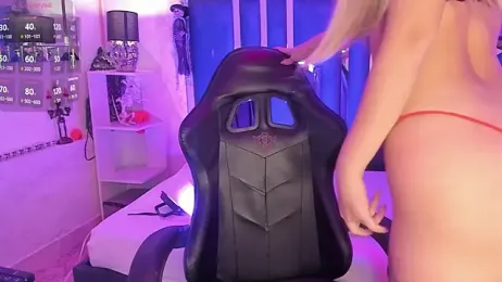 ZharaLux webcam stripchat model stream image