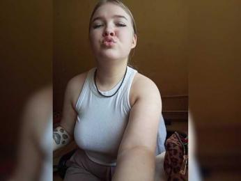 FackLanna webcam bongacams model stream image