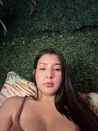 licky_lu webcam model stream image