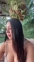 licky_lu webcam model stream image