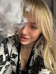 Kylie_Desire webcam model stream image