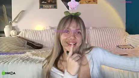 Kylie_Desire webcam stripchat model stream image