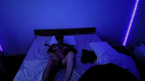1Luxybunnycat webcam model stream image