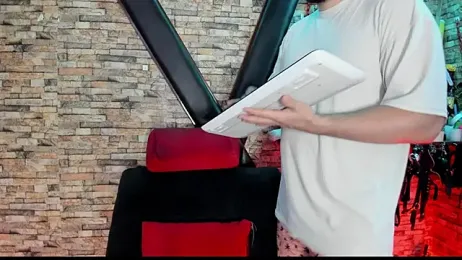 Liltildeman_moon webcam model stream image