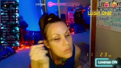 EmmaIsHere webcam model stream image