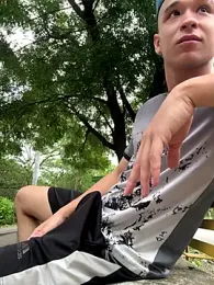 outdoors11 webcam model stream image