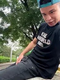 outdoors11 webcam model stream image