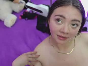 yselle_whitemoor webcam model stream image