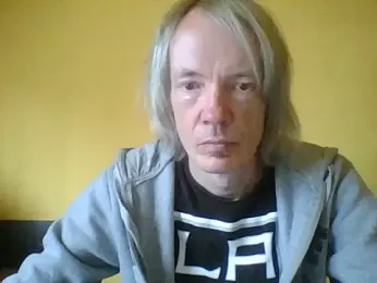 Julien_emperor webcam model stream image