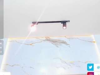 valirya-devote webcam model stream image