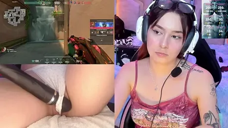 NicoleFerrel webcam model stream image