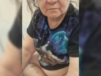 MILAax webcam bongacams model stream image