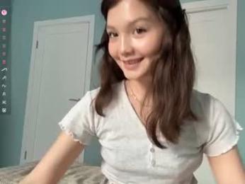 hazelhartshorn webcam chaturbate model stream image