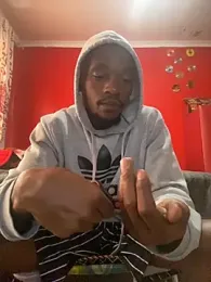 BaggyDirt webcam model stream image