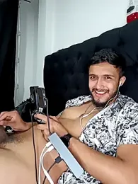 mosmar_20 webcam stripchat model stream image