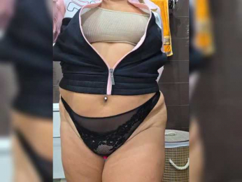 FLUFFY_BEAUTY webcam model stream image