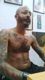 color_beat webcam model stream image