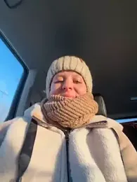 LikaCat webcam model stream image