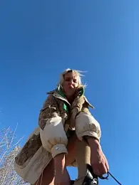 LikaCat webcam model stream image