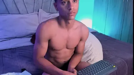 ZYZZ1312 webcam model stream image