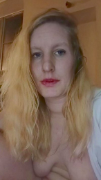 lablonde8 webcam model stream image