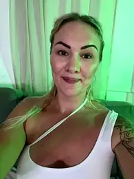 NastyMilf_ webcam model stream image