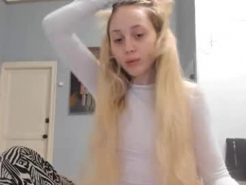 1lovepizza webcam model stream image