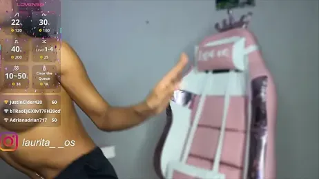 Laurita__Os webcam model stream image