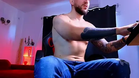 MightyAaron66 webcam model stream image