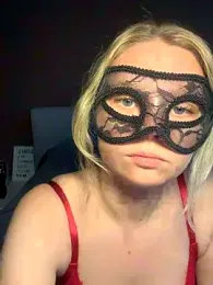 Cherrycolada webcam model stream image