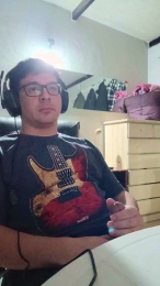 Maxiw7 webcam model stream image