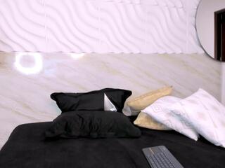 Katia Grace webcam flirt4free model stream image