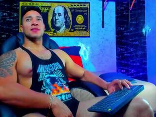 Dixon Rays webcam model stream image