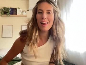 taylorslittlekingdom webcam model stream image