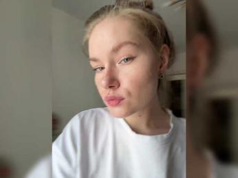 Jennyviva webcam bongacams model stream image
