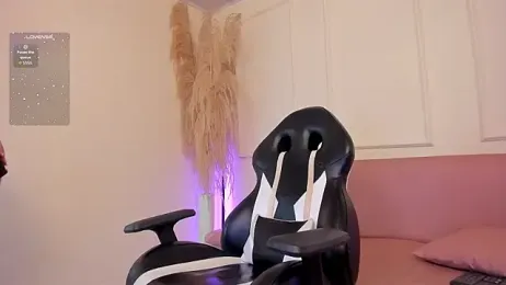 emilyycute_ webcam model stream image